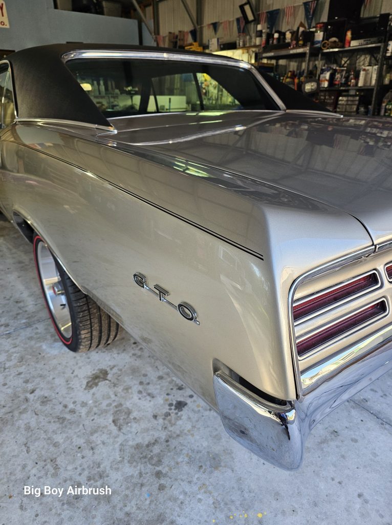 67 GTO Dble Black Body Lines